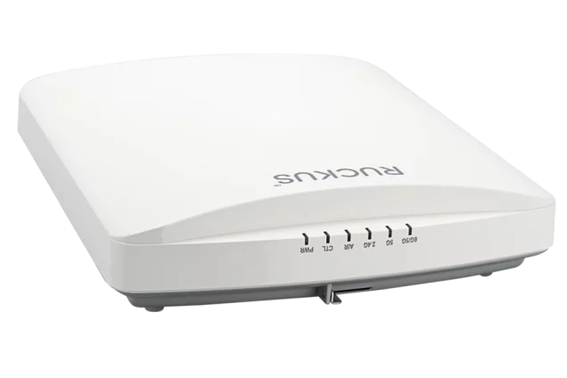 RUCKUS R760 Tri-Radio (6GHz/5GHz/2.4GHz 4x4:4) Standard Power (SP) Indoor Wireless Access Points